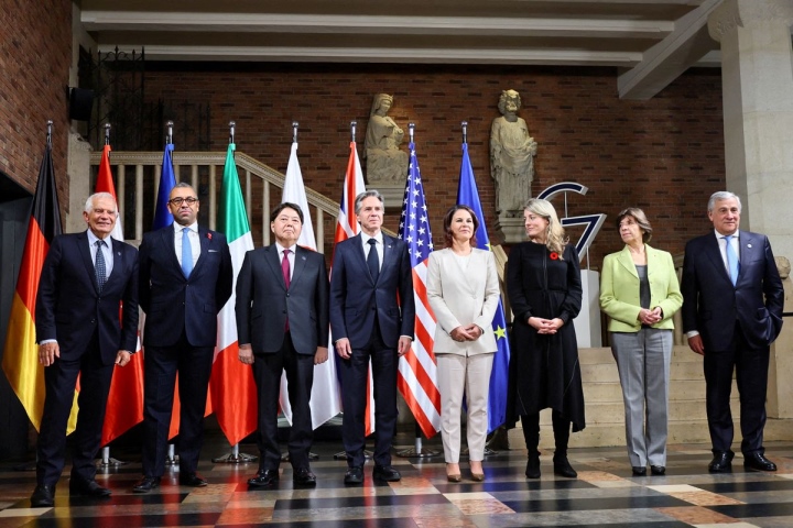G7 đồng ý đặt giá cố định với dầu Nga?