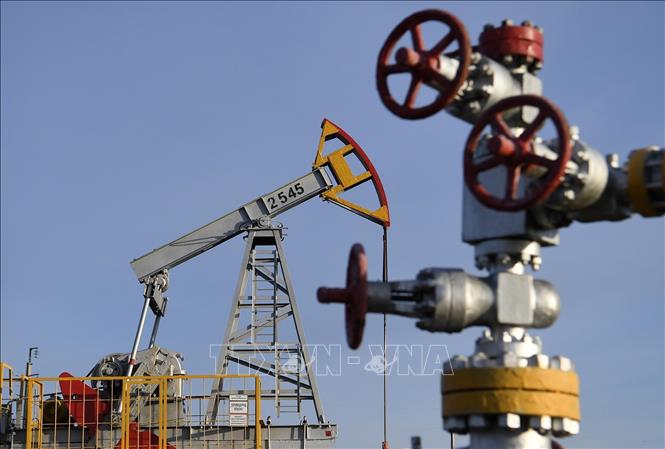 G7 xem xét lại mức trần giá dầu Nga