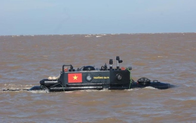 Yêu cầu tàu Trường Sa tạm ngưng thử nghiệm