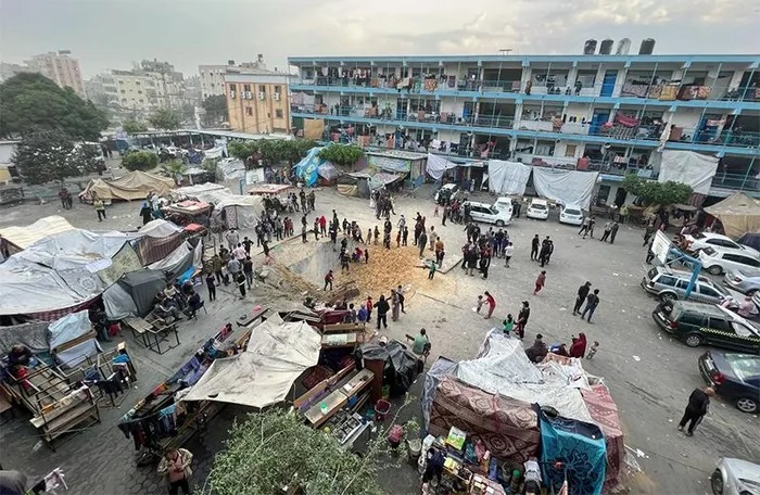 Israel không kích vào trường học của Liên Hợp Quốc ở Gaza làm 27 người chết