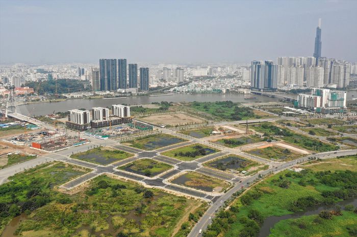 ''Hét'' giá đất rồi bỏ cọc: Hội chứng và hệ lụy