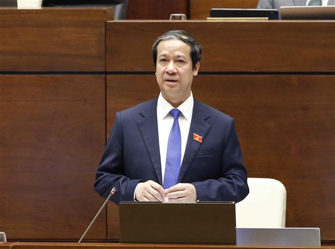 Bộ trưởng Bộ Giáo dục và Đào tạo Nguyễn Kim Sơn: ''Hai năm ứng phó với dịch bệnh cho thấy những nỗ lực rất đáng ghi nhận của các thầy, cô''