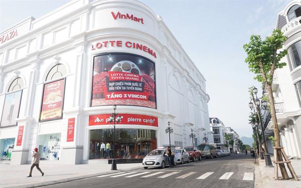 Áp đảo Lotte và AEON, Vingroup sở hữu 1,5 triệu mét vuông bất động sản, chiếm 2/3 thị phần trung tâm thương mại ở Hà Nội và Thành phố Hồ Chí Minh