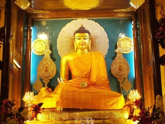 Cầu bình an hay sửa xấu thành tốt?