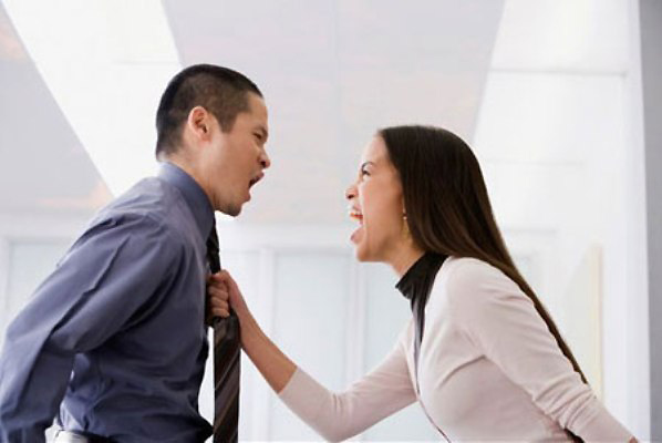 Hóa giải bất hòa giữa vợ chồng Tỵ - Hợi