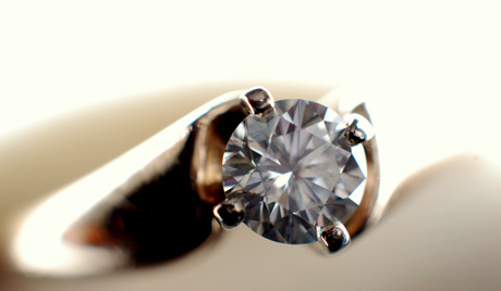 Hãng Nga cung cấp cho Tiffany lô kim cương hàng tỷ rúp