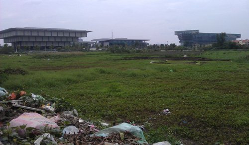 Những biểu tượng hoang tàn: Khách sạn 1 tỷ USD thành bãi phế thải