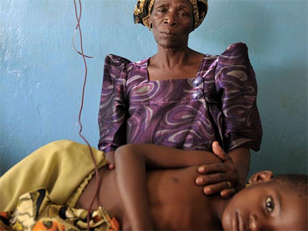 Thuốc giả Trung Quốc giết bệnh nhân sốt rét châu Phi