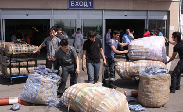 Dự luật: không mua bảo hiểm y tế, lao động nhập cư bị cấm làm việc tại Nga