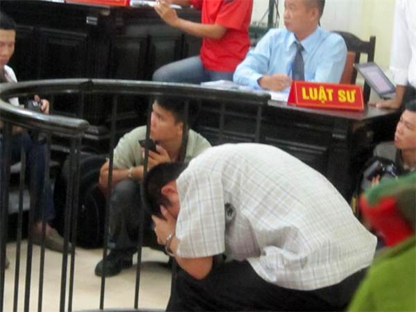 Nỗi sợ hãi sau một phiên tòa