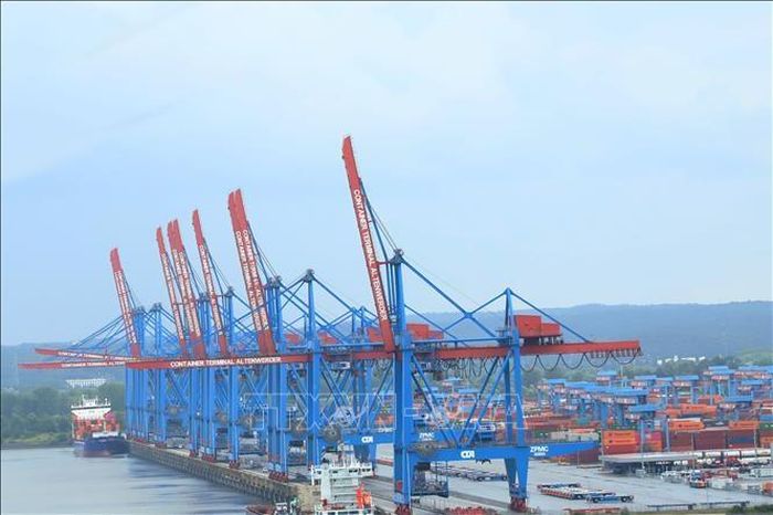 Xuất khẩu của Đức sang Nga giảm mạnh