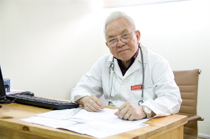 Hà Nội tiêm vaccine COVID-19 cho 100% người từ 18 tuổi trước 15/9: Có khả thi?