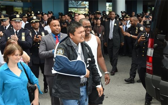 Hoa Kỳ: Cảnh sát gốc Việt bị bắn tại New York trong lúc làm nhiệm vụ