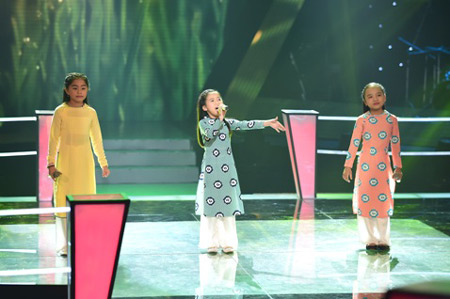 Hát nổi không, “nhí” ơi?