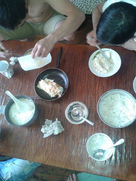 Gần 100 lao động Việt Nam sống cùng cực tại Belarus vì bị nợ lương