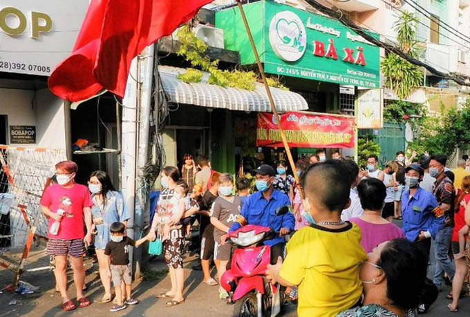 TPHCM: Hàng loạt địa điểm được gỡ bỏ phong tỏa chiều mùng 5 Tết