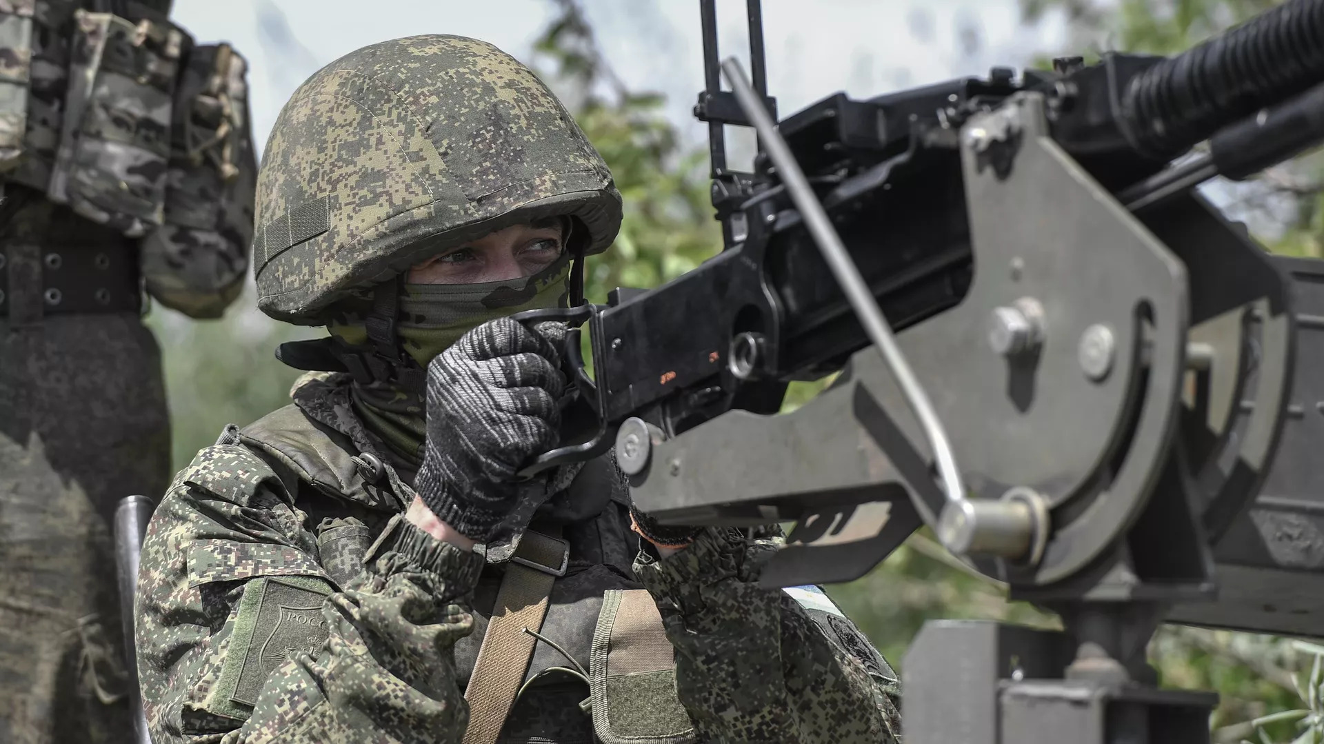Phòng không Nga bắn hạ 55 máy bay không người lái Ukraina trong ngày