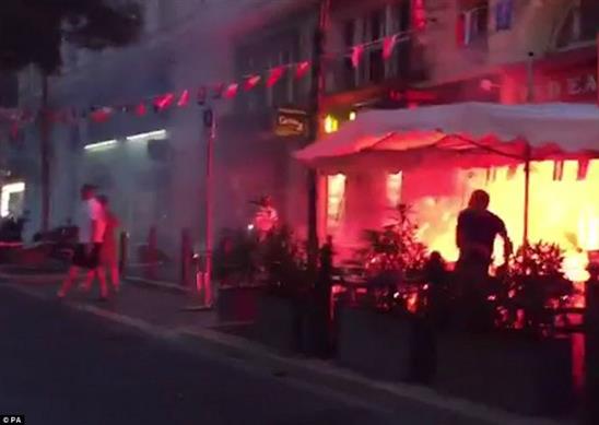 Hình ảnh đụng độ dữ dội tại Marseille mùa Euro 2016