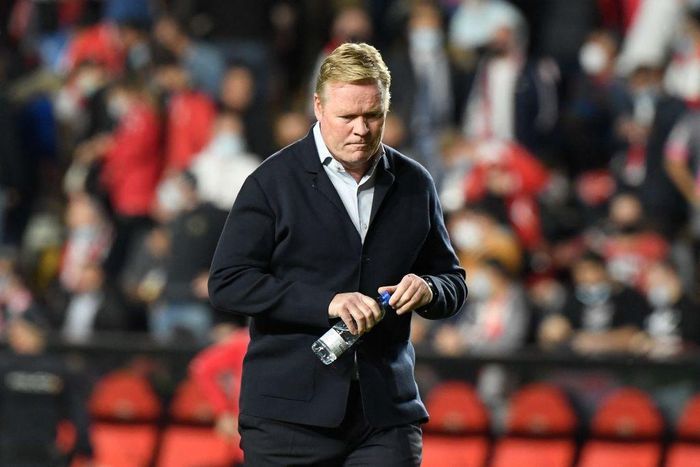 Barcelona chính thức sa thải HLV Ronald Koeman trong lúc không ai ngờ đến