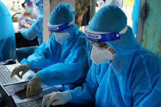 Hà Nội tìm người tiếp xúc với nhân viên Công ty Viettel Post và Viettel Logistic