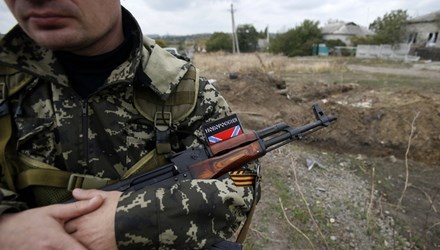 Phát hiện thêm một hố chôn tập thể ở Donetsk