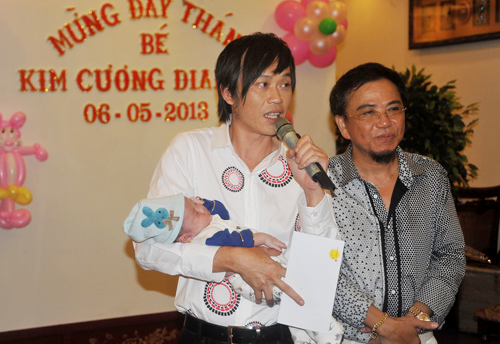 Hoài Linh nhận con gái Hồng Tơ làm con nuôi