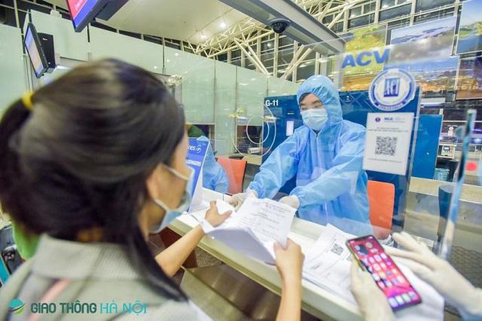 Thành công từ chuyến bay ''hộ chiếu vaccine'' đầu tiên: Mở ra nhiều kỳ vọng