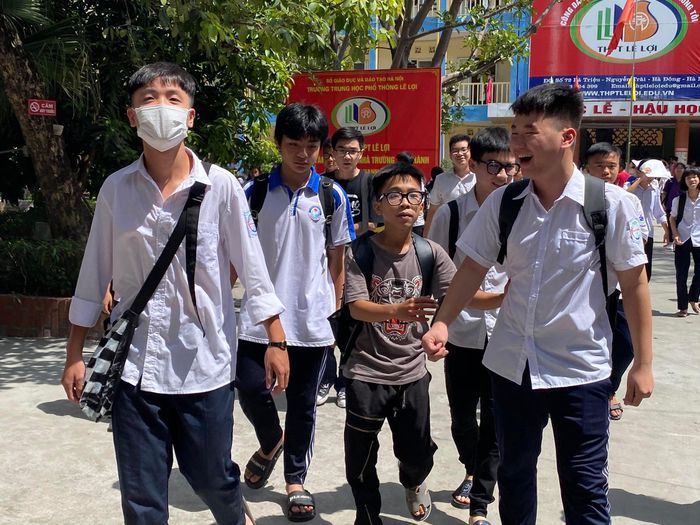 Hà Nội hoả tốc ra công văn bỏ quy định '14 ngày không có F0 mới được đi học'