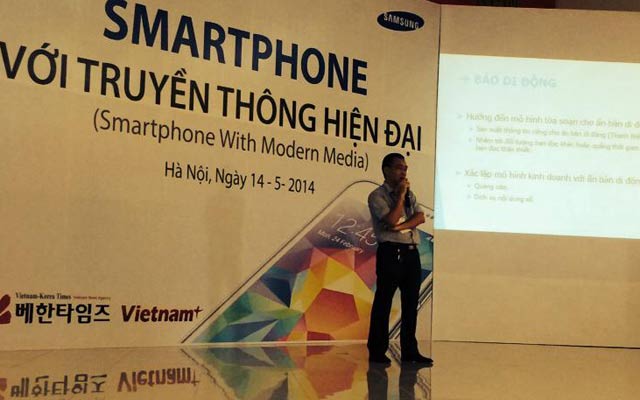 Làm báo với điện thoại thông minh