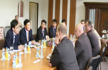 Người Việt ở Séc: Trăn trở trước sự 'rải thảm' của Zelezna Ruda