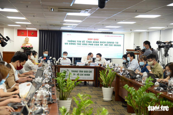 Nữ bệnh nhân COVID-19 tại TP.HCM trốn khỏi bệnh viện vì lý do 'không tiện nói'
