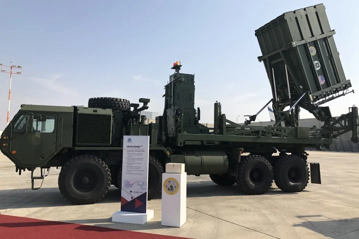 Mỹ xem xét chuyển tên lửa phòng không Iron Dome tới Ukraine