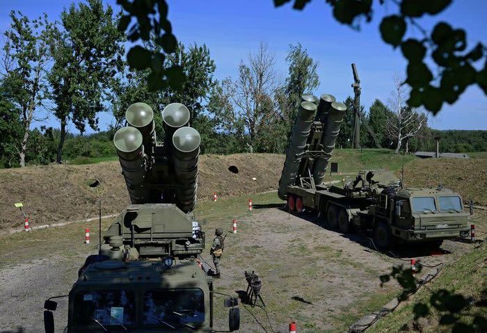 Nga khẳng định sẽ bàn giao ''rồng lửa'' S-400 cho Ấn Độ đúng hạn