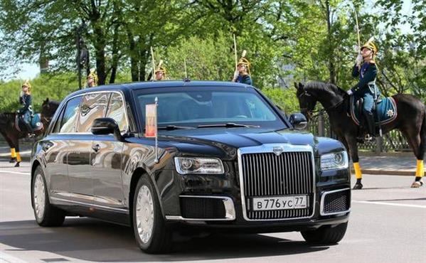 [Video] Nga sản xuất đại trà dòng xe limousine bọc thép