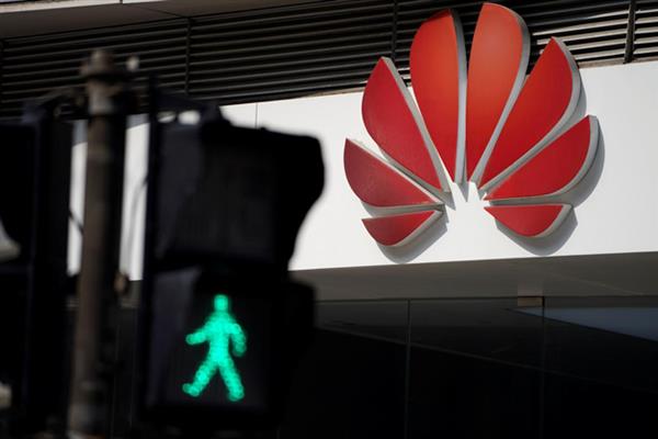 Huawei chuyển hướng sang Nga, giảm phụ thuộc công nghệ Mỹ
