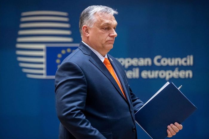 EU ghim lại 23 tỉ USD cam kết cho Hungary