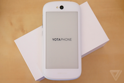 ‘iPhone nước Nga’ thêm bản màu trắng, giá giảm mạnh