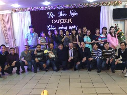 Hội Hữu Nghị Sadovod chào mừng ngày Phụ nữ Việt Nam