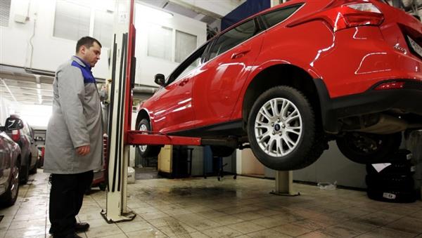 Chính phủ thắt chặt việc kiểm tra định kì cho xe ô tô