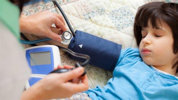 Trẻ có nguy cơ mắc ung thư máu cao nếu… quá sạch sẽ