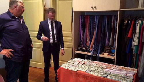 Tổng cục trưởng Hải quan Nga từ chức sau khi bị điều tra