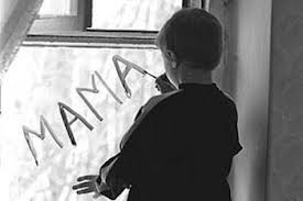 Con nuôi người Nga bị mẹ Mỹ đánh đến chết