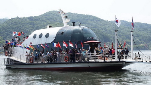 Quan hệ 'bẩn thỉu' trong ngành vận tải biển Hàn Quốc