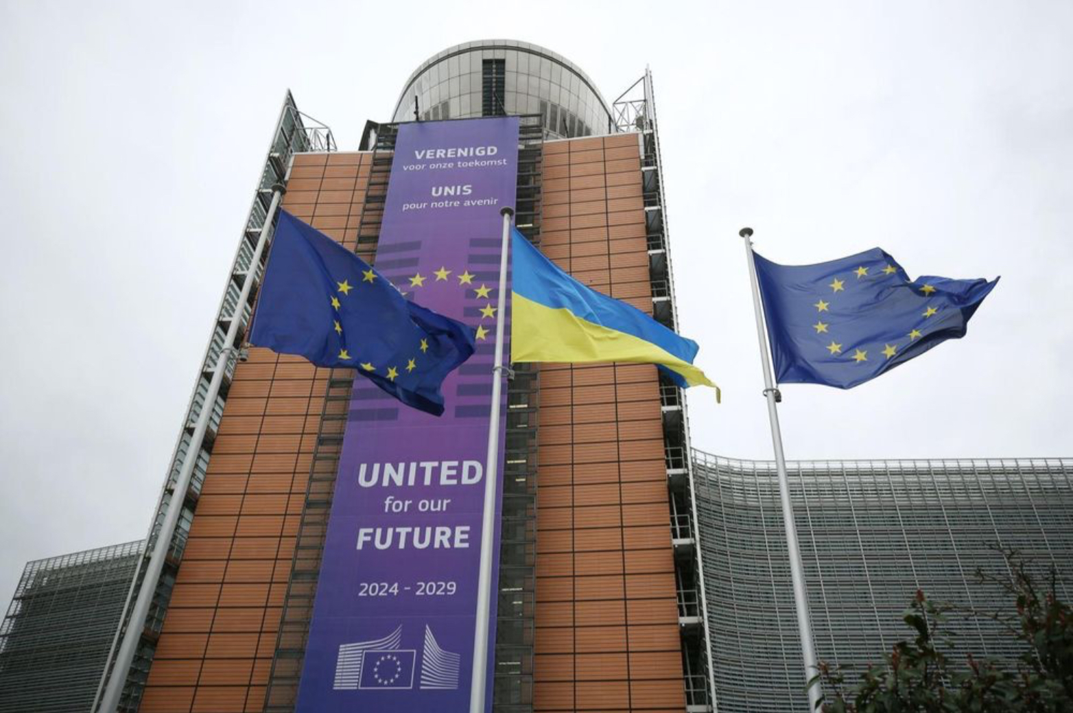 Hậu quả kinh tế nghiêm trọng từ việc EU ngừng miễn thuế với hàng hóa Ukraine