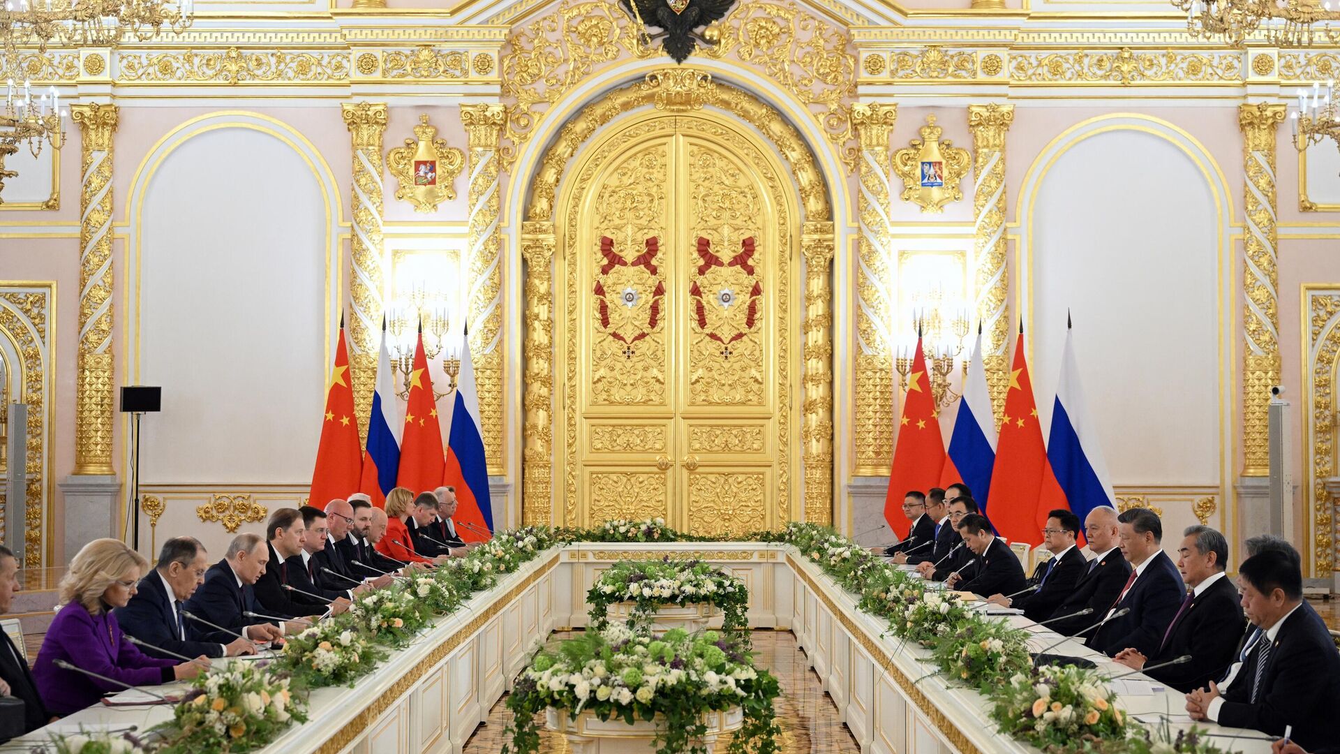 Tổng thống Nga Vladimir Putin: Năng lượng là lĩnh vực đầu tàu trong quan hệ giữa Nga và Trung Quốc