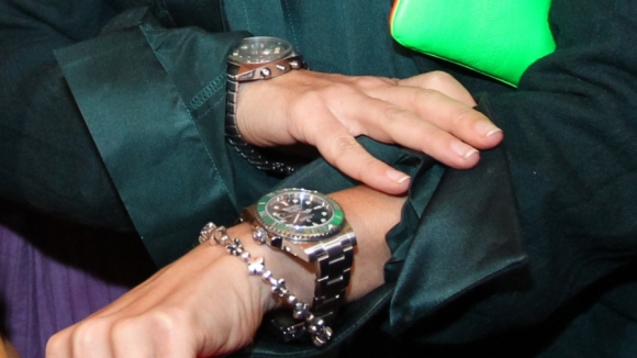 Mang đồng hồ, nữ trang đắt tiền qua biên giới Nga không khai báo có thể bị bỏ tù