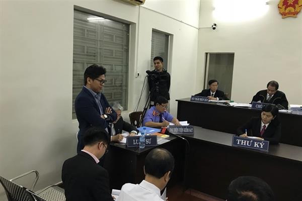 Grab né tránh nhiều câu hỏi của Vinasun