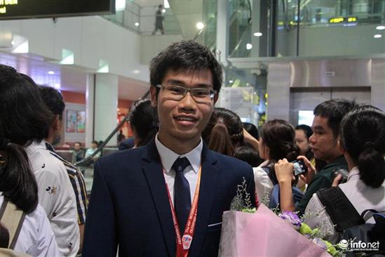 Gặp gỡ nam sinh đoạt ''cú đúp'' Huy chương Vàng tại Olympic Hóa học quốc tế