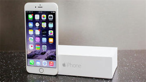iPhone 6 tăng giá “trên trời” tại Nga