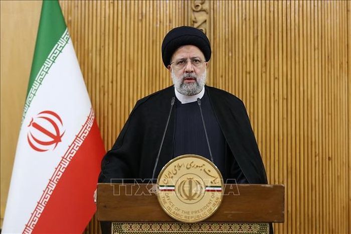 Iran sử dụng tài sản được dỡ bỏ phong tỏa cho sản xuất nội địa